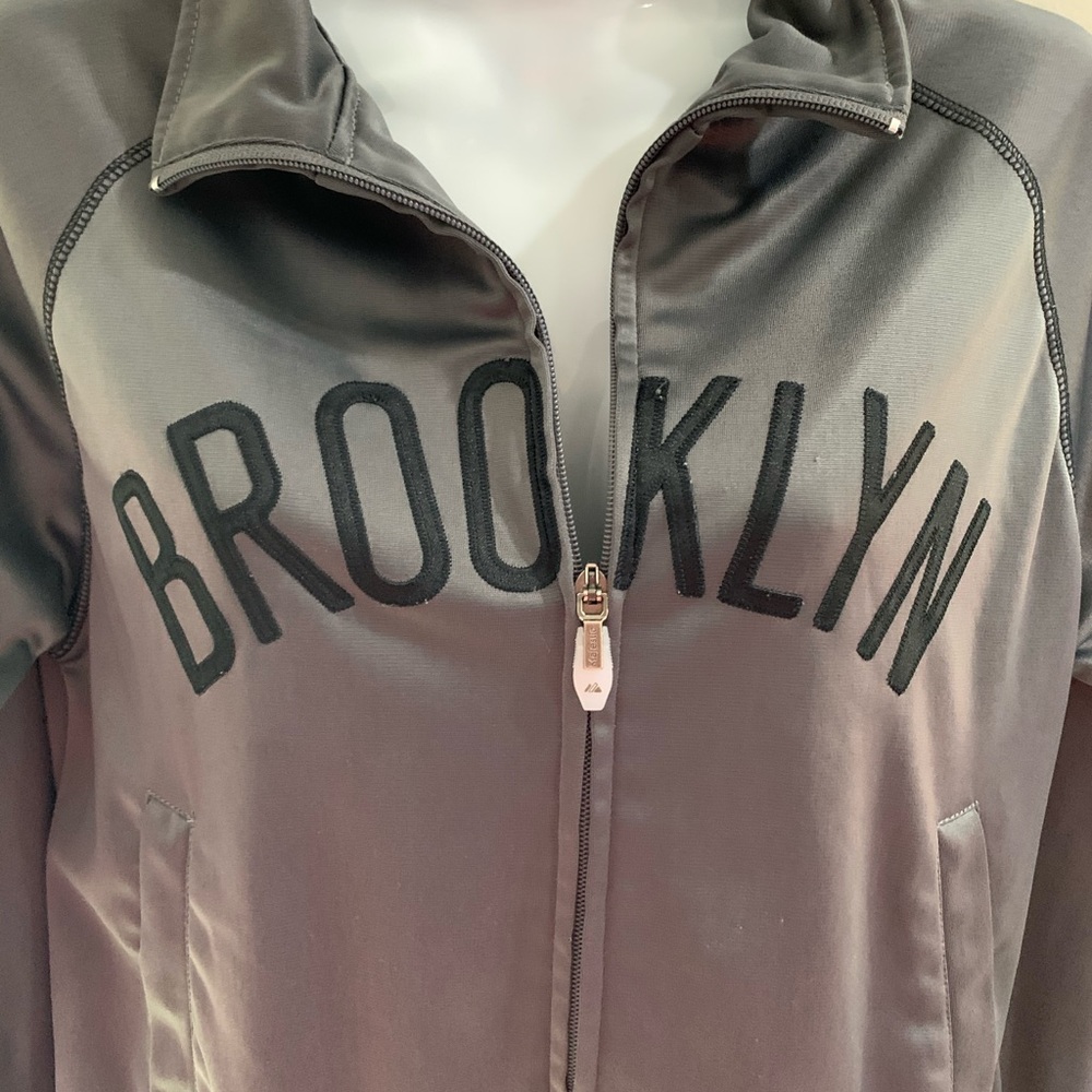 NBA MAJESTIC jacket! - Picture 3 of 6